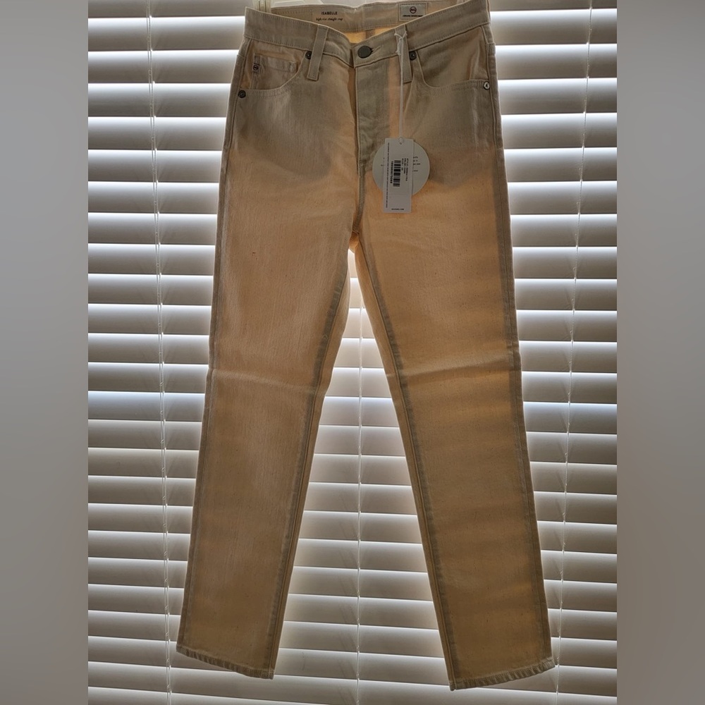 ISABELLE by Adriano Goldschmied
Beige High-rise Straight Crop Size 25